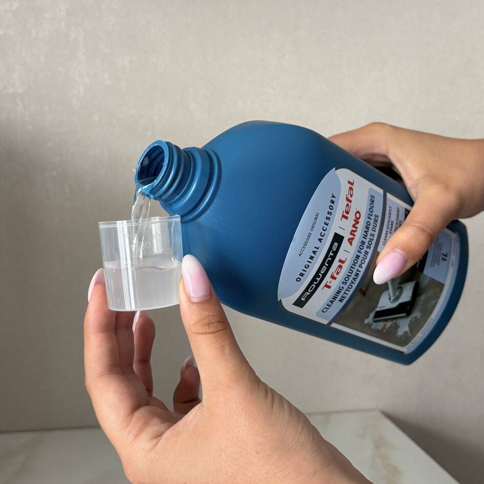 X-CLEAN REINIGUNGSLÖSUNG FÜR HARTBÖDEN 1L