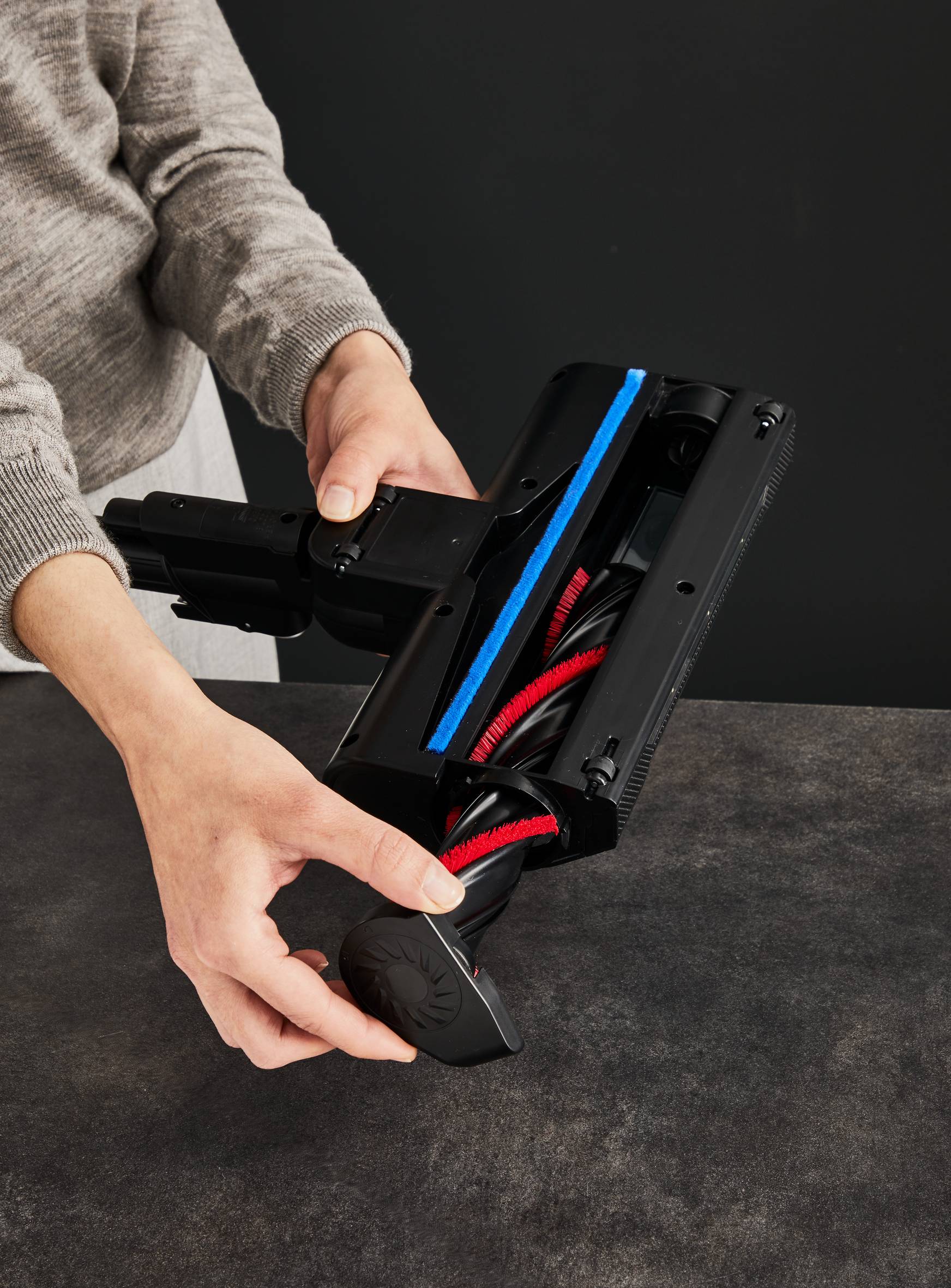 Rote Elektrobürste SS-7222070397