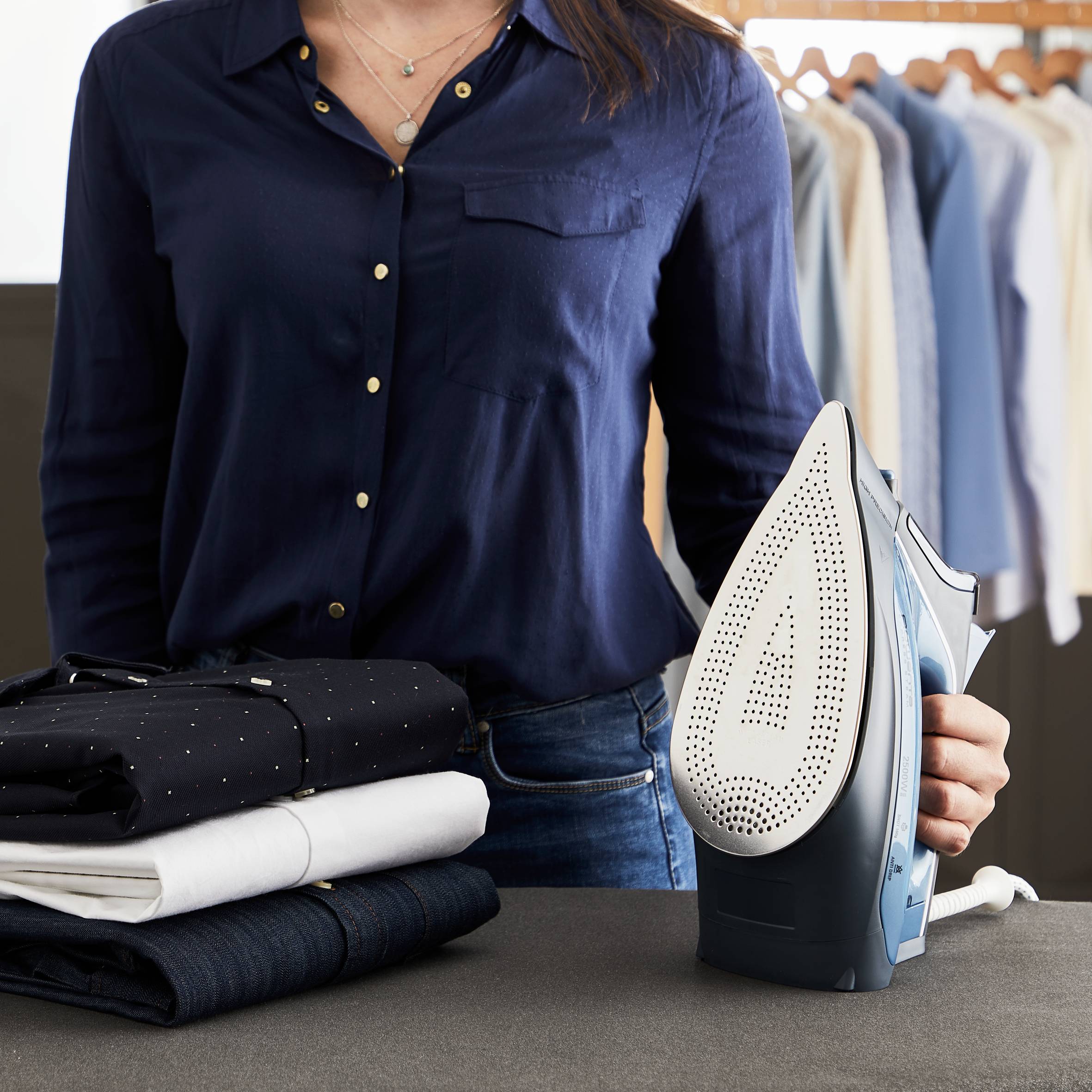 Express Steam Bügeleisen DW4320