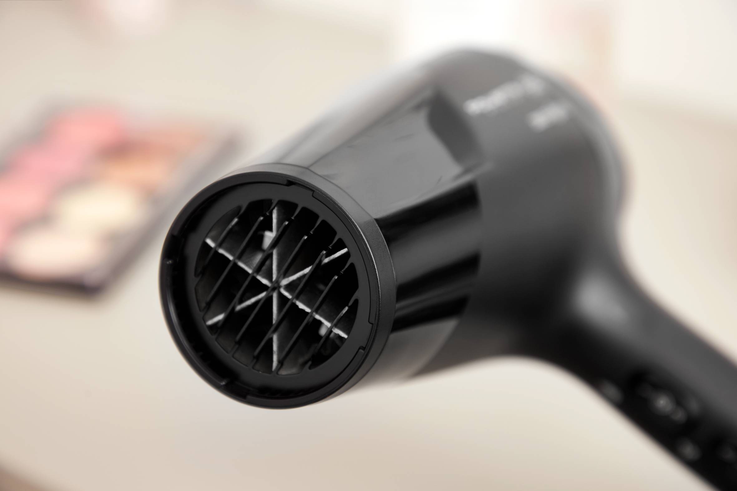 Studio Dry Glow Haartrockner CV5820